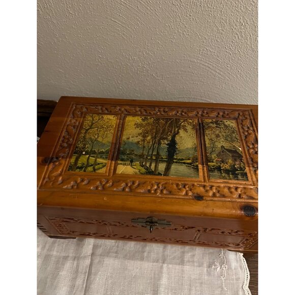 Vintage Etched Wooden Jewelry Keepsake Box with Mirror and Cottage Scene - Picture 6 of 8